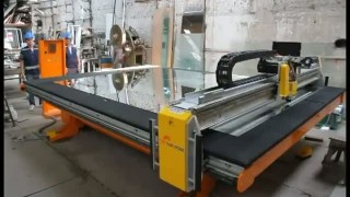 TUROMAS RUBI 203Т - автоматический стол для раскроя стекла