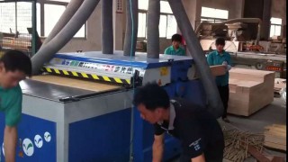 Многопильный станок для плитного материала