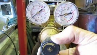 Подключение балона с углекислым газом к сварочному полуавтомату Fubag TS Mig 150