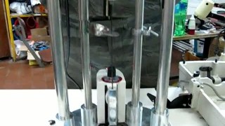 Спекатель-дырокол. Раскройное оборудование для швейной отрасли.