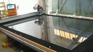 TUROMAS RUBI 203Т - раскрой листового стекла с покрытием