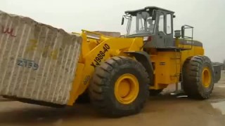 XIAJIN машины-Китай вилочный погрузчик XJ988-40 40 ТОННЫЙ погрузчик загружен полный и превращения corner