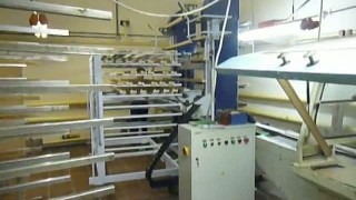 Укладчик погонажа в сушильные тележки