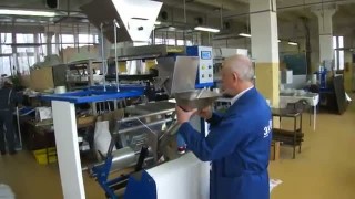 Универсальная упаковочная машина от "Эло Пак"