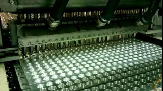 Отливка мармелада в формы на 24 плунжера