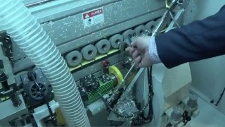 Автоматический кромкооблицовочный станок RFB460
