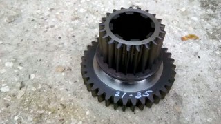 www.russtanko-rzn.ru-Блок шестерня второй оси m-4 z-35 z-35 1А64.02.841 (Для станков 1М65 1Н65 ДИП500 165)