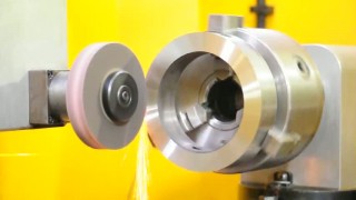 Заточка круглых ножей на универсальных заточных станках с ЧПУ в Екатеринбурге