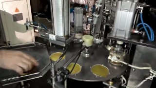 Фасовочное оборудование фасовки паштета в ламистер, машина, станок, автомат, линия производства упаковки конверв АФ-1500