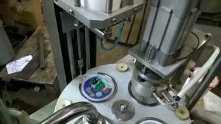 ФАСОВОЧНОЕ ОБОРУДОВАНИЕ ФАСОВКИ СМЕТАНЫ В СТАКАН, СТАНОК, МАШИНА, ПОЛУАВТОМАТ УПАКОВКИ, РОЗЛИВА ЙОГУРТА В СТАКАН АФ-600