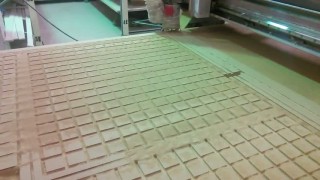 Обработка МДФ на фезерном станке с ЧПУ - изготовление вакуумного стола