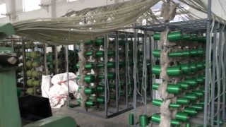 Ткацкий станок для производства искусственного газона шириной 1 метр