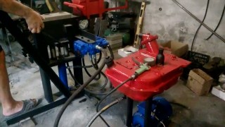 Универсальный гидравлический станок для пустотного и цельного лего кирпича