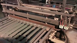 Станок по изготовлению пакетов