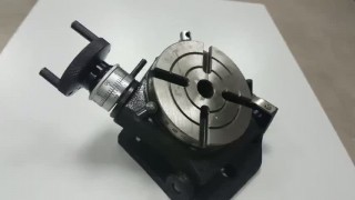 Cтол поворотный наклоняемый делительный с задней бабкой и делительными дисками