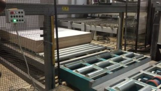 Форматно-раскроечный центр с ЧПУ Biesse SELCO WNT650 с задней боковой загрузкой