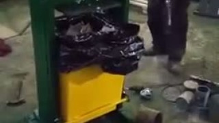 Гидравлический пресс-деструктор для медицинских и бытовых отходов ПВО-305