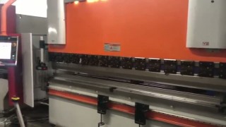 Пресс гидравлический листогибочный ERMAKSAN ЧПУ DELEM 66 TOUCH 4 оси