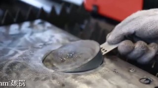 Оптоволоконный лазер для резки листов и труб со сменным столом LF3015GCR/3000 IPG