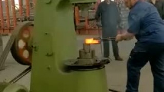 Молот ковочный пневматический