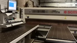 Раскроечный центр с ЧПУ б/у SCM Sigma Impact 105 C 32