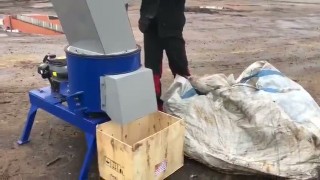Универсальная автономная дробилка для пластика ДБ-60Е