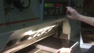 Бумагорезательная машина FL SEM-92