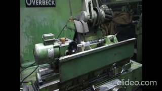 Шлифовальный станок в работе