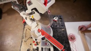 Торцовочно-усовочная пила JET JSMS-12L