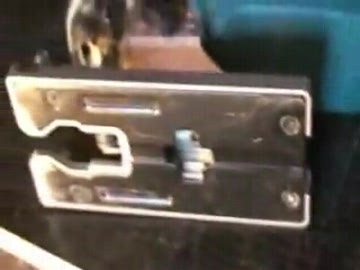 Обзор лобзиковой пилы Makita