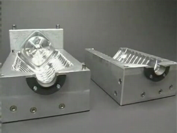 Пресс формы для выдува изделий из ПЭТ