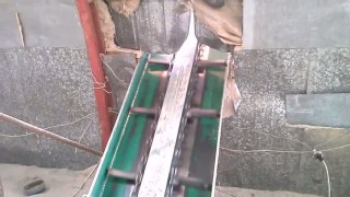 Цепной скребковый транспортер для отвода опилок