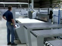 Пильный центр с ЧПУ для форматного раскроя плит HPP380