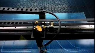 Лазерная резка акрила 6 мм.