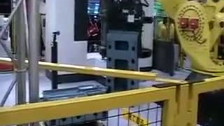 Самый большей робот Fanuc