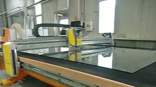 TUROMAS - Демонстрация работы стола раскроя