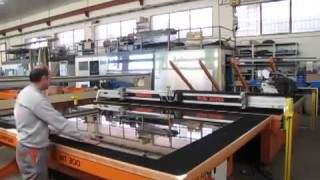 RUBI 303BA - Стол раскроя стекла с системой загрузки