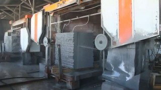 Гранитные слэбы Балморал Ред, Балтик Браун