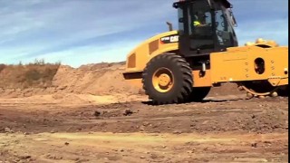 Спецтехника Caterpillar для дорожного строительства
