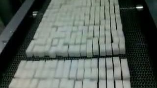 Полностью автоматическая машина для прессовки сахара