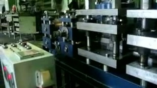 Штамповка подвеса для сайдинга