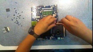Как разобрать ноутбук Emachines E725 (Emachines E725 disassembly)