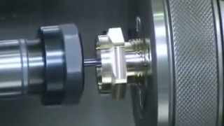 Видеообзор токарно-фрезерного центра с ЧПУ Arix TMD42CL50CL.