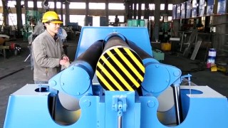 Четырехвалковый  листогиб W12-12X2000