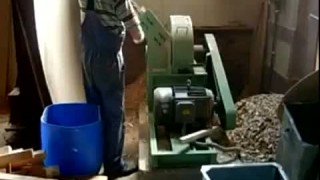 Получение технологической щепы с помощью дробилки DSK-16