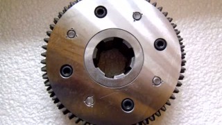 www.russtanko-rzn.ru-Блок шестерен, шестерня и шлицевой вал фрезерного станка мод. FU400