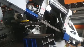 Ленточная пила полуавтоматическая UE-330A