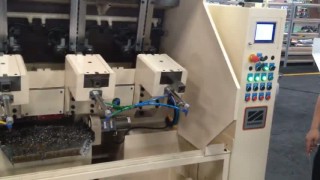 4-х шпиндельная резьбонарезная машина SNT-30A