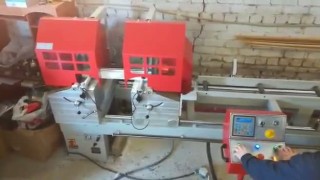 Murat TT 403 Двухголовочная пила для ПВХ резка род 90гр.