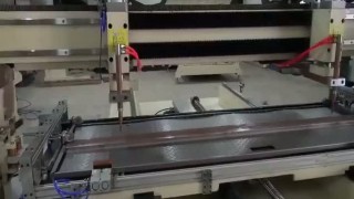 Станок координатной контактной сварки дверей с двумя головками